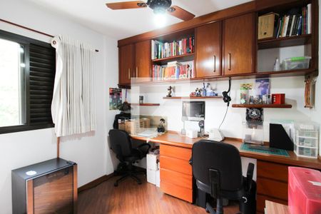 Apartamento à venda com 100m², 3 quartos e 2 vagasQuarto 3