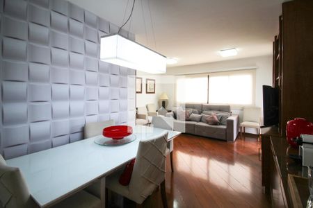 Apartamento à venda com 100m², 3 quartos e 2 vagasSala
