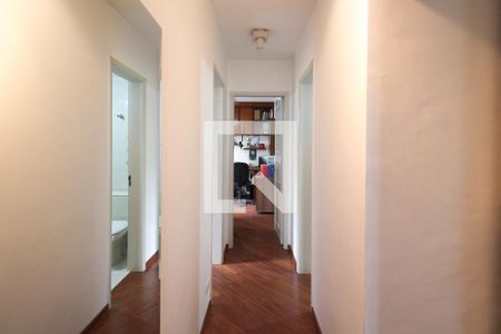 Apartamento à venda com 100m², 3 quartos e 2 vagasCorredor