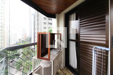 Apartamento à venda com 100m², 3 quartos e 2 vagasVaranda 