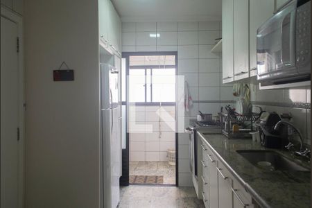 Apartamento à venda com 104m², 2 quartos e 2 vagasCozinha