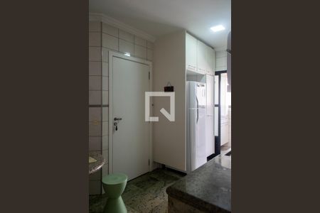 Apartamento à venda com 104m², 2 quartos e 2 vagasCozinha