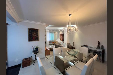 Sala de casa à venda com 3 quartos, 150m² em Cabral, Contagem