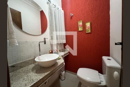 Lavabo de casa à venda com 3 quartos, 150m² em Cabral, Contagem