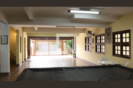 Casa para alugar com 500m², 4 quartos e 6 vagasÁrea de Lazer 