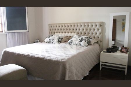 Casa para alugar com 500m², 4 quartos e 6 vagasSuíte Master