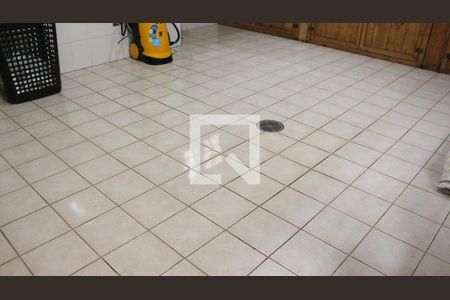 Casa para alugar com 500m², 4 quartos e 6 vagasÁrea de Serviço