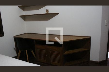 Casa para alugar com 500m², 4 quartos e 6 vagasSuíte 3