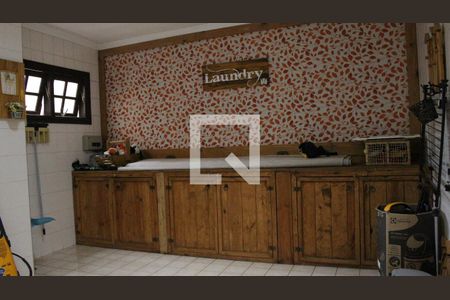 Casa para alugar com 500m², 4 quartos e 6 vagasÁrea de Serviço