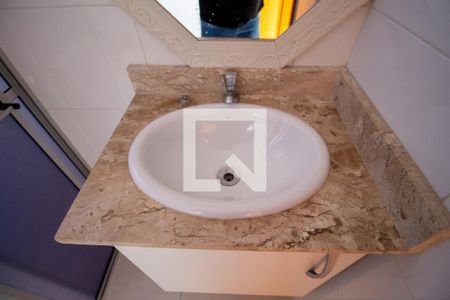 Casa de condomínio à venda com 80m², 2 quartos e 2 vagasBanheiro / Suíte 2