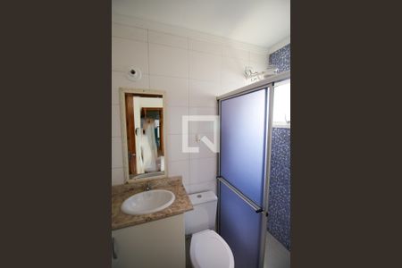 Casa de condomínio à venda com 80m², 2 quartos e 2 vagasBanheiro / Suíte 1