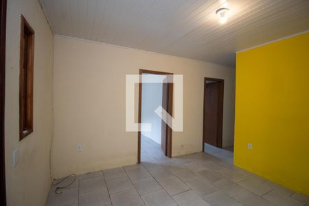 Sala de casa para alugar com 3 quartos, 80m² em Vila Nova, Porto Alegre