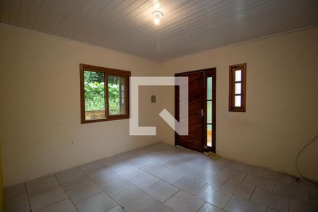 Sala de casa para alugar com 3 quartos, 80m² em Vila Nova, Porto Alegre