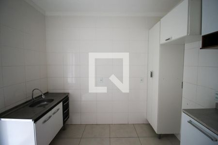 Casa de condomínio à venda com 80m², 2 quartos e 2 vagasCozinha