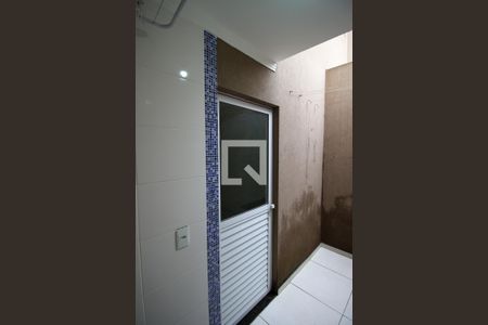 Casa de condomínio à venda com 80m², 2 quartos e 2 vagasÁrea de Serviço