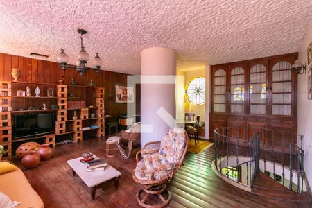 Casa à venda com 715m², 5 quartos e 6 vagasSala 2