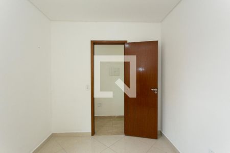 Quarto 1 de apartamento para alugar com 2 quartos, 60m² em Vila Carrão, São Paulo
