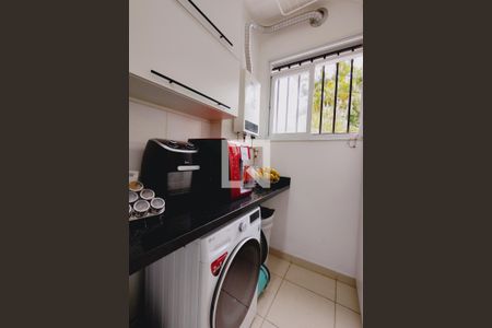 Apartamento à venda com 67m², 3 quartos e 1 vagaÁrea de Serviço