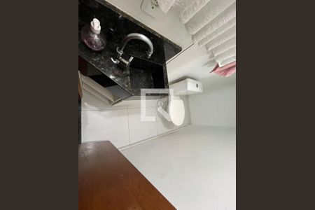 Casa à venda com 152m², 3 quartos e 2 vagasLavabo