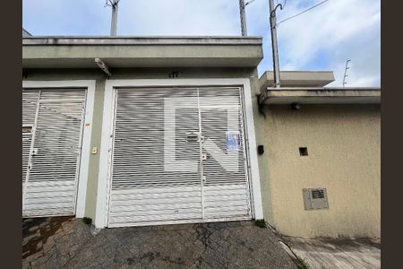 Casa à venda com 152m², 3 quartos e 2 vagasFachada