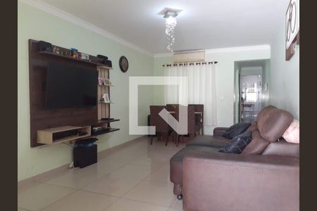 Sala de casa para alugar com 3 quartos, 152m² em Jardim Triana, São Paulo