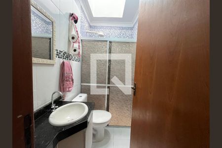 Casa à venda com 152m², 3 quartos e 2 vagasBanheiro 1