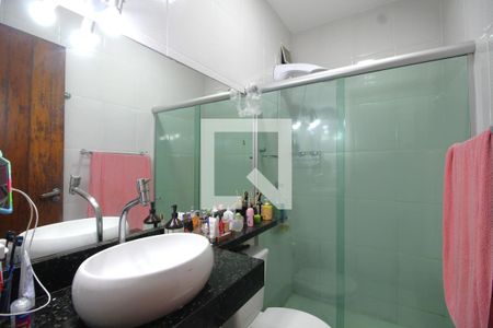 Apartamento à venda com 65m², 2 quartos e 1 vagaQuarto 2 - Banheiro da Suíte