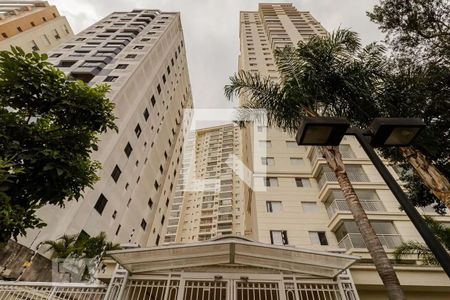 Apartamento à venda com 69m², 2 quartos e 2 vagas Apartamento à venda com 69m², 2 quartos e 2 vagasFachada