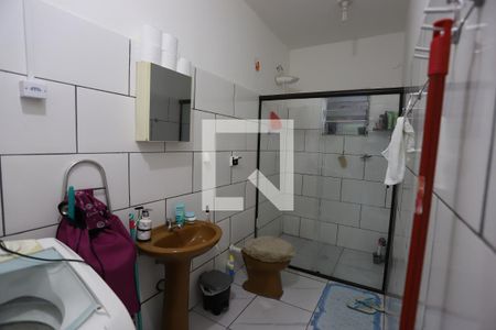 Banheiro de casa para alugar com 1 quarto, 70m² em Vila Nova Urupês, Suzano