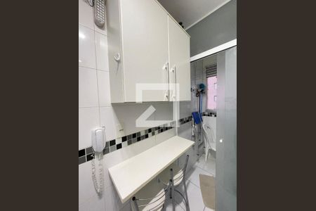 Apartamento para alugar com 42m², 2 quartos e sem vaga Apartamento para alugar com 42m², 2 quartos e sem vagaCozinha - Armários