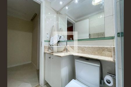 Apartamento para alugar com 42m², 2 quartos e sem vaga Apartamento para alugar com 42m², 2 quartos e sem vagaBanheiro