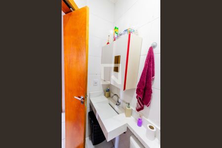 Apartamento à venda com 73m², 2 quartos e 1 vaga Apartamento à venda com 73m², 2 quartos e 1 vagaBanheiro