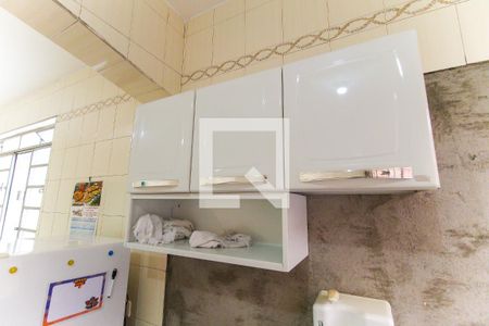 Casa à venda com 45m², 2 quartos e 1 vaga Casa à venda com 45m², 2 quartos e 1 vagaCozinha