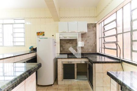 Casa à venda com 45m², 2 quartos e 1 vaga Casa à venda com 45m², 2 quartos e 1 vagaCozinha