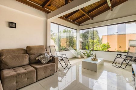 Casa à venda com 260m², 3 quartos e 2 vagas Casa à venda com 260m², 3 quartos e 2 vagasSala 2