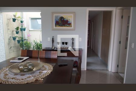 Sala de casa à venda com 4 quartos, 225m² em Parque da Represa, Jundiaí