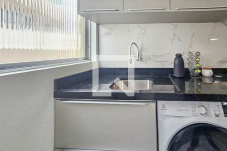 Apartamento para alugar com 80m², 2 quartos e 1 vaga Apartamento para alugar com 80m², 2 quartos e 1 vagaÁrea de serviço