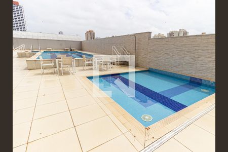 Apartamento à venda com 35m², 1 quarto e sem vaga Apartamento à venda com 35m², 1 quarto e sem vagaÁrea comum - Piscina