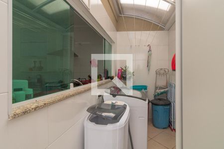 Casa para alugar com 122m², 2 quartos e 2 vagasLavanderia