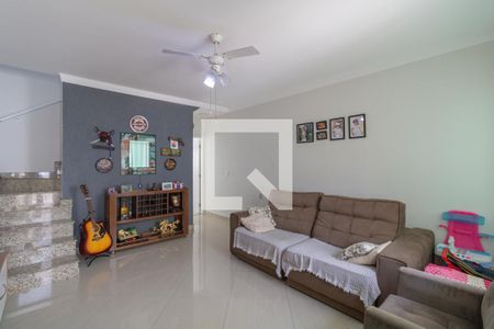 Sala de casa para alugar com 2 quartos, 123m² em Vila Carolina, São Paulo