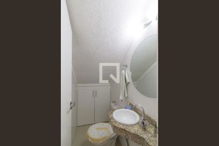 Casa para alugar com 122m², 2 quartos e 2 vagasBanheiro 3