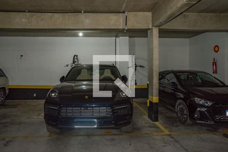 Apartamento à venda com 304m², 4 quartos e 4 vagasGaragem