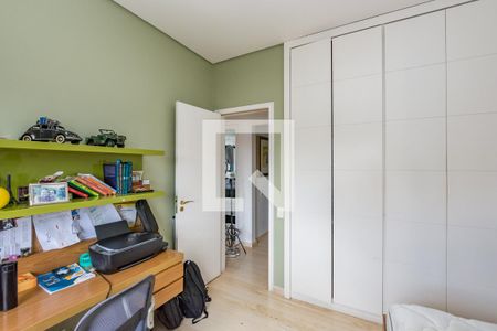 Apartamento à venda com 304m², 4 quartos e 4 vagasQuarto 2