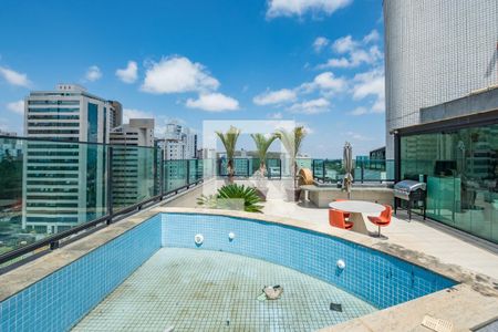 Apartamento à venda com 304m², 4 quartos e 4 vagasVaranda da cobertura