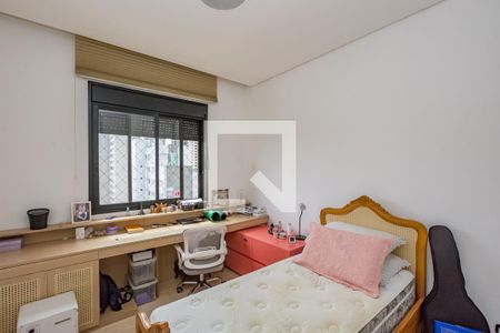 Apartamento à venda com 304m², 4 quartos e 4 vagasQuarto 3