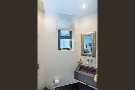 Apartamento à venda com 304m², 4 quartos e 4 vagasLavabo