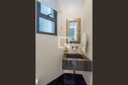 Apartamento à venda com 304m², 4 quartos e 4 vagasLavabo