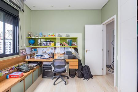 Apartamento à venda com 304m², 4 quartos e 4 vagasQuarto 2