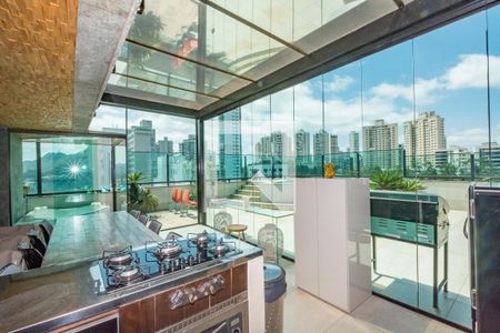 Apartamento à venda com 304m², 4 quartos e 4 vagasVaranda gourmet
