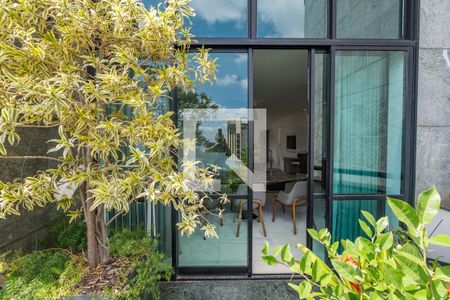 Apartamento à venda com 304m², 4 quartos e 4 vagasVaranda da Sala 1